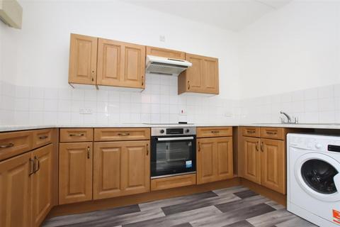 2 bedroom flat to rent, Pooles Wharf Court, Bristol BS8