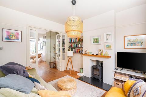 10 Hill View, Clifton, Bristol, BS8 1DF