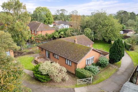 3 bedroom detached bungalow for sale, Sandy Lane, Great Steeping, PE23