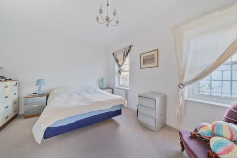 3 bedroom end of terrace house for sale, Hazel Way, Brockworth GL3