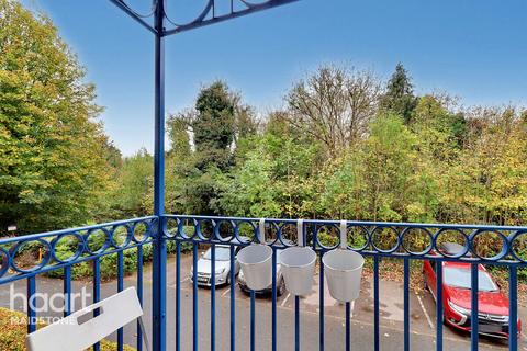 2 bedroom apartment for sale, River Bank Close, Maidstone