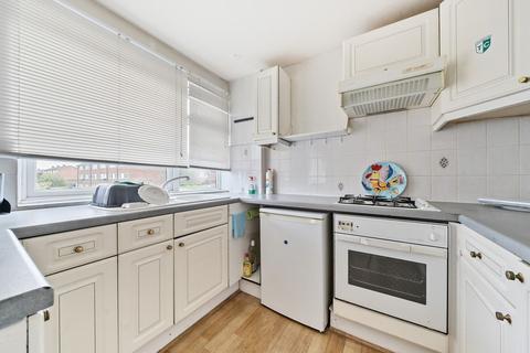 43 Ashburnham Road, Richmond, TW10 7NJ