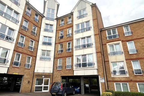 2 bedroom flat for sale, Fairfield Square, Stuart Road, Gravesend, DA11