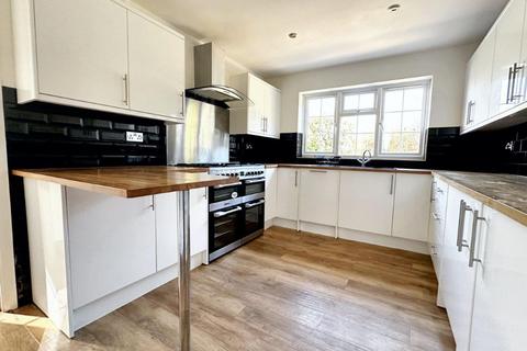 13 Bevendean Avenue, Saltdean, Brighton, BN2 8LR