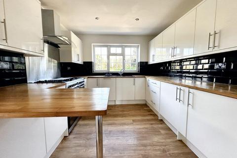 13 Bevendean Avenue, Saltdean, Brighton, BN2 8LR