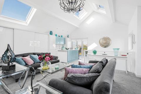 undefined, Oaklands Avenue, Saltdean, BN2 8LQ