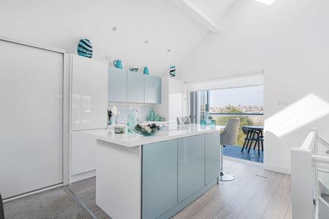 undefined, Oaklands Avenue, Saltdean, BN2 8LQ