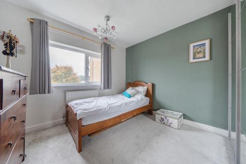 8 Knott Oaks, Combe, Witney, OX29 8PJ