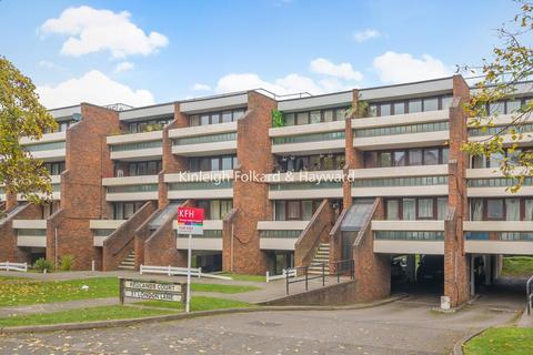 2 bedroom flat for sale, London Lane, Bromley