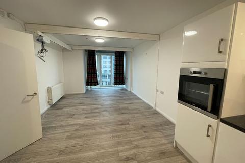 2 bedroom apartment for sale, Manchester, Manchester M22