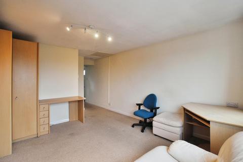 Studio for sale, St Michaels Mount, Hitchin