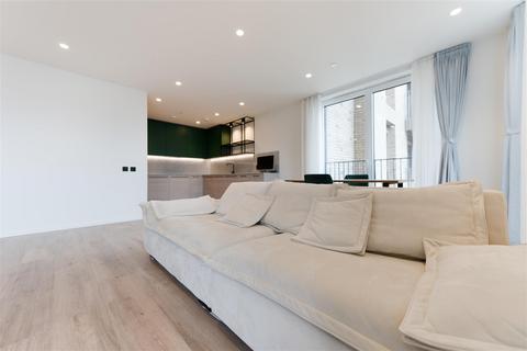 1 bedroom flat to rent, 1 Curlew House, Hawser Lane, London, E14