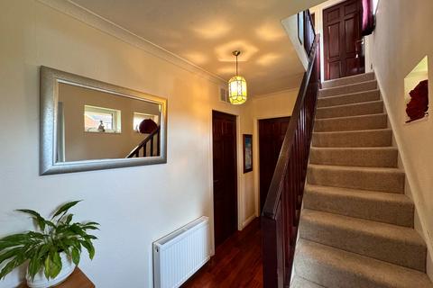 17 Clitheroe Drive, Bury, BL8 2JU
