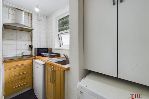 1 bedroom flat to rent, High Road, London, NW10 2PU