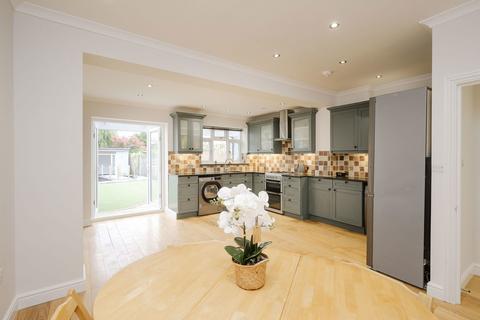 2 Florence Avenue, Morden, SM4 6EX