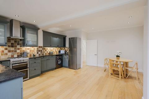 2 Florence Avenue, Morden, SM4 6EX