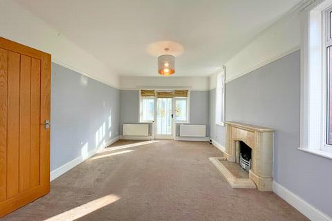 4 bedroom house for sale, Hereford Road, Monmouth, NP25