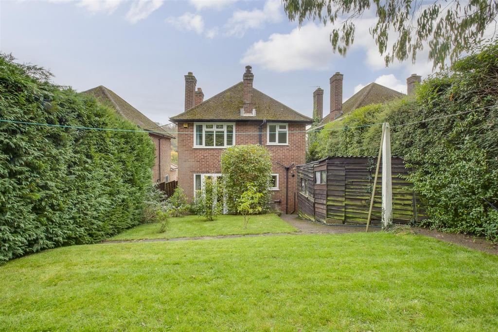 7 Hylton Road, HP12 4 BZ-13.jpg