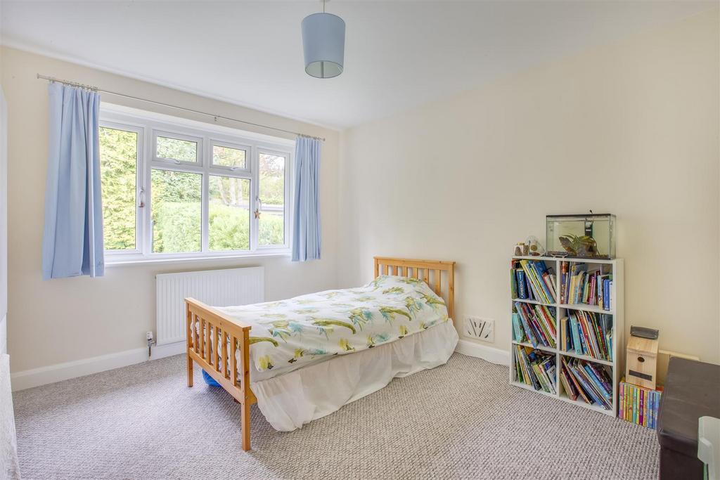 7 Hylton Road, HP12 4 BZ-7.jpg