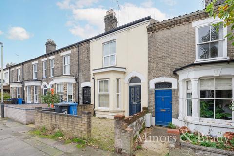 3 bedroom terraced house to rent, Gloucester Street, Norwich, NR2