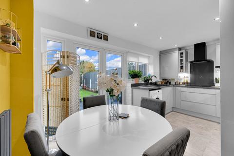 45 Netherfield, Widnes, WA8 8BY