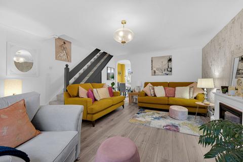 45 Netherfield, Widnes, WA8 8BY