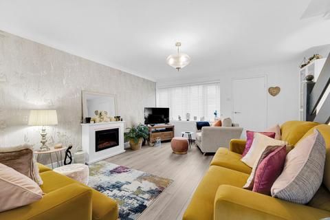 45 Netherfield, Widnes, WA8 8BY