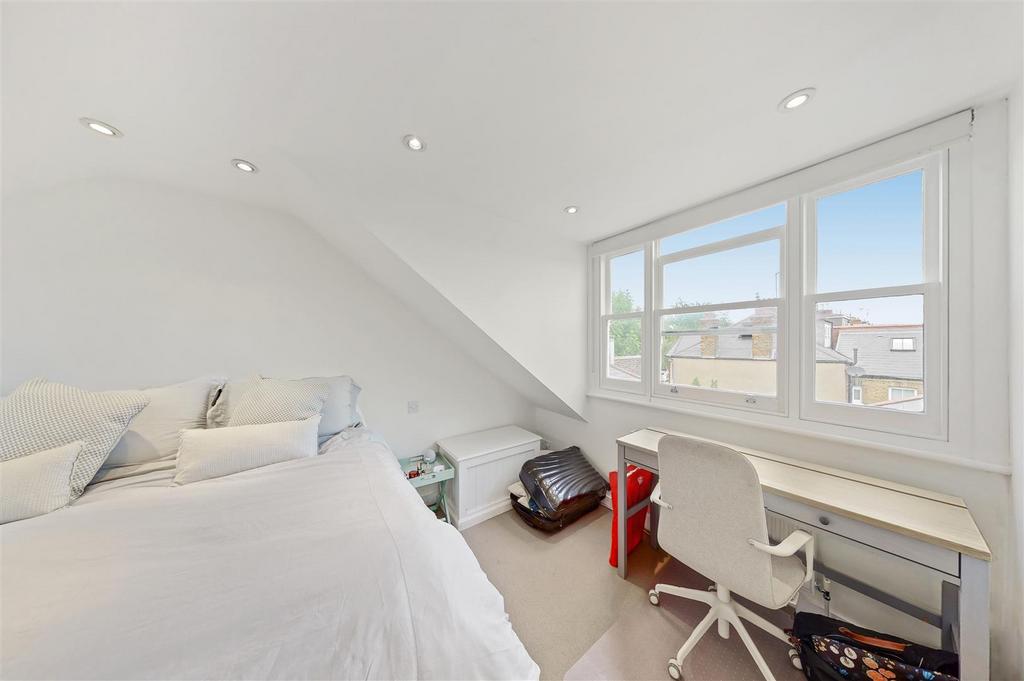 Double bedroom in loft