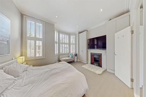 4 bedroom terraced house to rent, Oxford Gardens, North Kensington, London