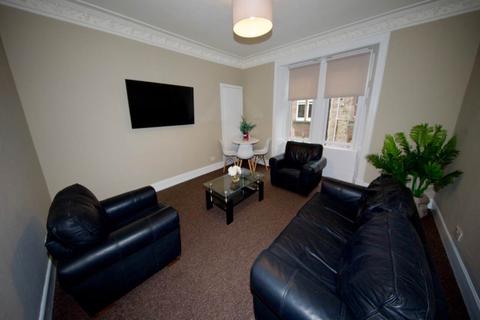 2 bedroom flat to rent, Forester Street, Dundee,