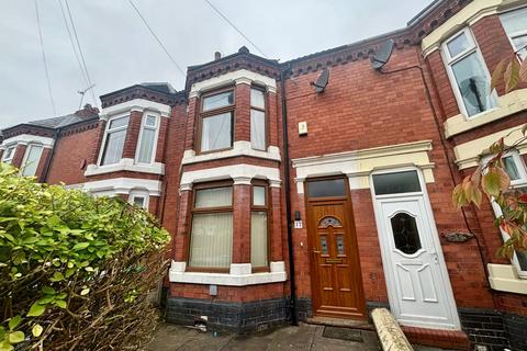 3 bedroom terraced house to rent, Nelson Street, Crewe, CW2