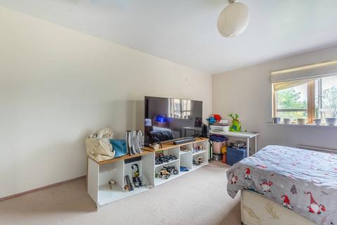 1 bedroom flat for sale, Sovereign Place, Harrow, HA1