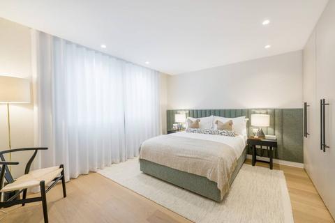 undefined, Portman Square, Marylebone, London, W1H