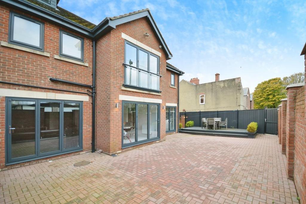 D6675d28-DSC 0020.JPG