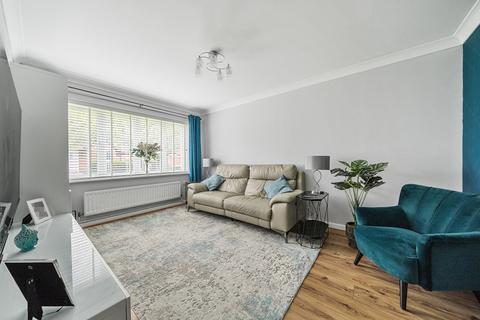 16 Macdowall Road, Guildford, GU2 9LD