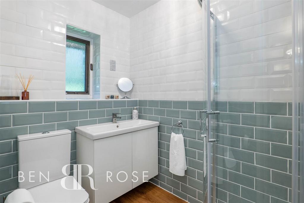 Master Ensuite