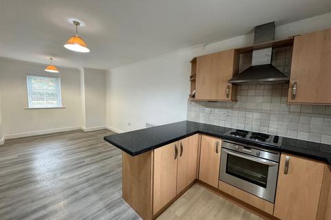 2 bedroom apartment to rent, New Copper Moss, Altrincham