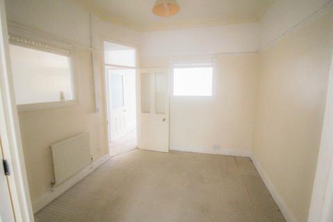 1 bedroom flat for sale, Shrubbery Road, Hillside