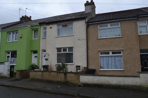 3 bedroom house to rent, Alpine Road, Bristol BS5