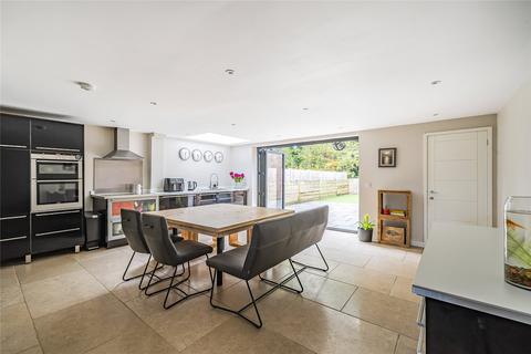 3 bedroom semi-detached house for sale, The Avenue, Surrey GU18