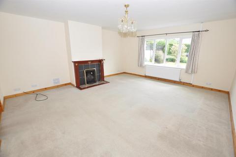 3 bedroom detached bungalow for sale, Cwrtnewydd, Llanybydder