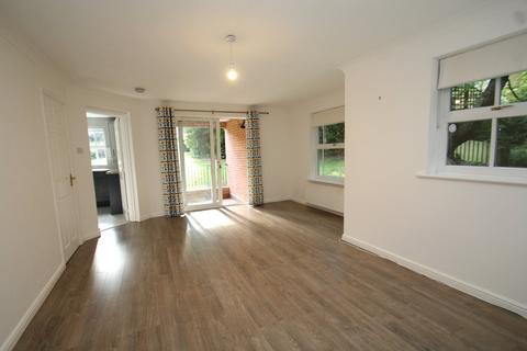 2 bedroom flat to rent, Allerton Park, Chapel Allerton, Leeds, LS7