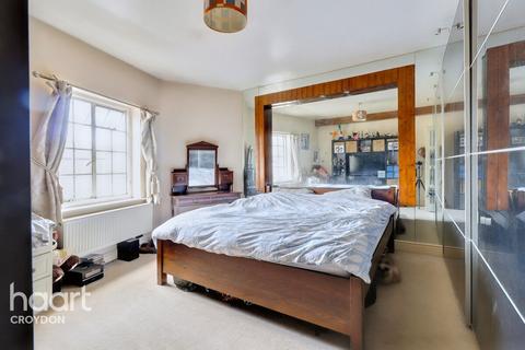 1 bedroom flat for sale, Brighton Road, South Croydon