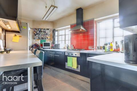 1 bedroom flat for sale, Brighton Road, South Croydon