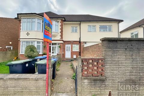 3 bedroom maisonette for sale, Rosemary Avenue, Enfield