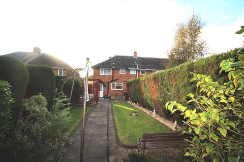 2 bedroom semi-detached house to rent, Sandy Crescent, Wolverhampton