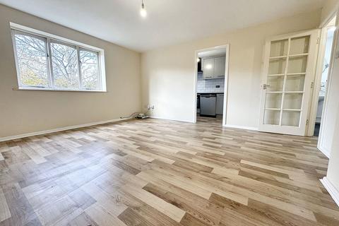 1 bedroom flat for sale, Himalayan Way, Watford WD18