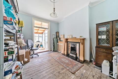 4 bedroom terraced house for sale, Birkhall Road, London, SE6 1TE