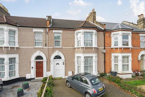6 Birkhall Road, London, SE6 1TE