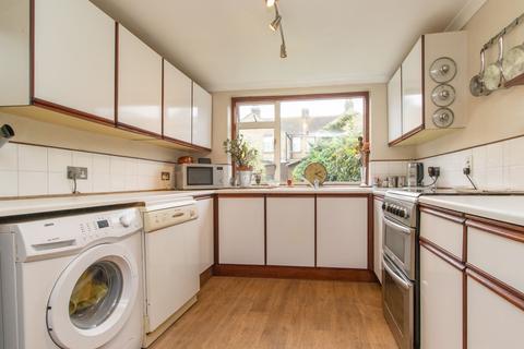 2 bedroom terraced house for sale, Hastings Avenue, Margate, CT9